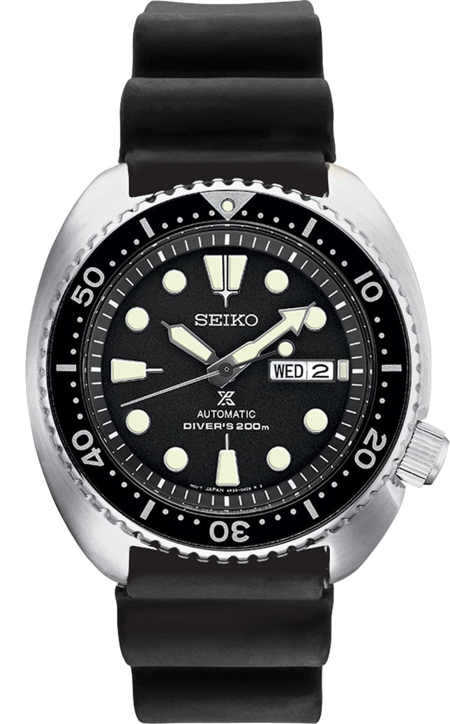8693733