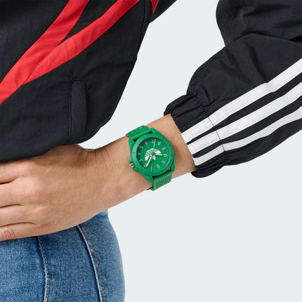 Adidas Unisex Project Four AOST24572 Green Watch 41mm Quartz NEW - Adidas Originals Project Four AOST24572 – Unisex WatchUpgrade your everyday style with the Adidas Originals Project Four watch. Featuring a bold all-green design, this model delivers a mod