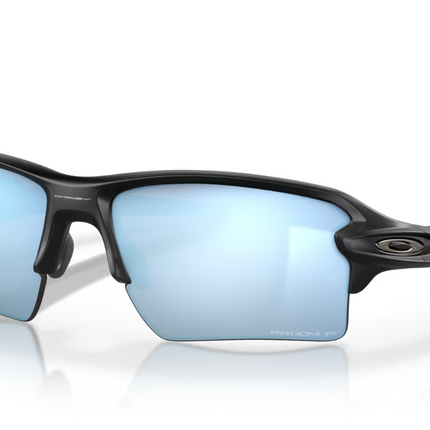 Oakley Flak 2.0 XL Matte Black / Prizm Deep Water Polarized Lenses OO918858 NEW - Collection Name: Flak 2.0 XLmodel: OO9188-58Frame color: matte Black Lens color: Prizm Deep Water Polarized size: S (126mm) fit: Narrow - High Bridge Fit - certifiedwatchsto